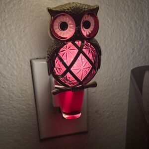 Pink Owl Decorative Night Light with Pink and Gold Accents